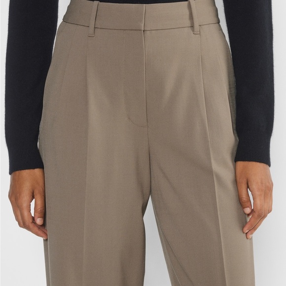 Aritzia Effortless Pant - City Wool - Nomad Taupe - Size 2 - Picture 2 of 7